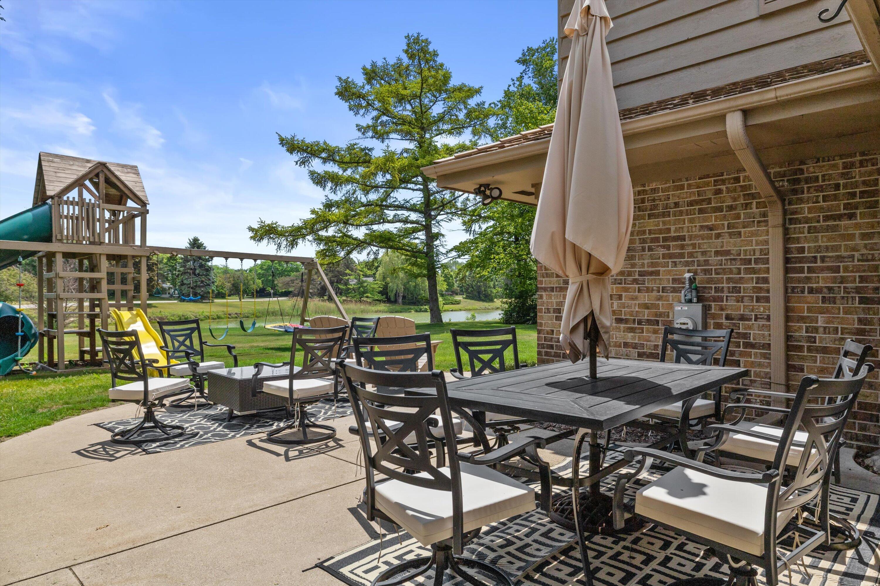 3 Shorewood Court Wind Point, WI 53402 - Photo 36 of 57 Backyard Patio