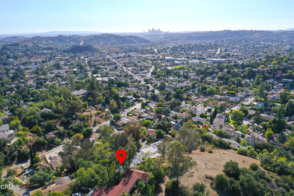 6565 Pickwick Street Los Angeles, CA 90042 - Photo 32 of 41 an aerial view of town and residential houses with trees