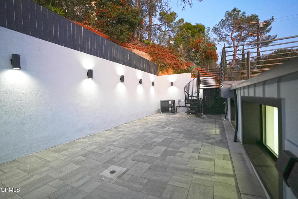 6565 Pickwick Street Los Angeles, CA 90042 - Photo 38 of 41 a bathroom with a sink and a mirror
