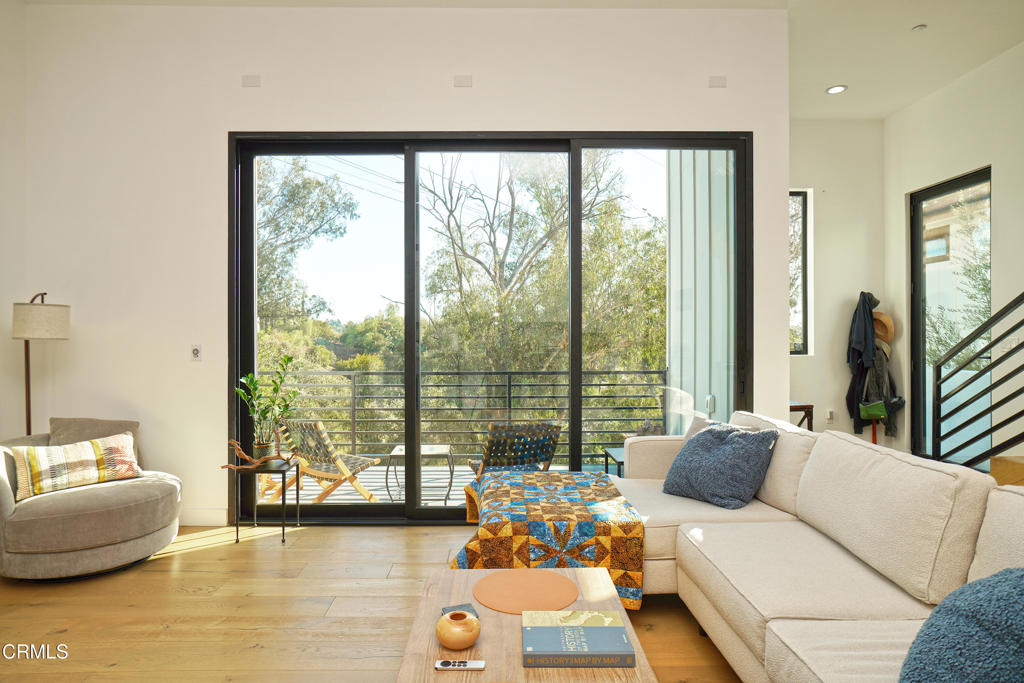 6565 Pickwick Street Los Angeles, CA 90042 - Photo 7 of 41 a living room with furniture and a large window