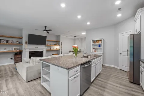 $424,900 | 594 Historic Drive, Hillsborough, NC 27278