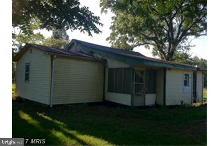 5219 Sands Road Lothian, MD 20711 - Photo 2 of 5 Exterior (Rear)