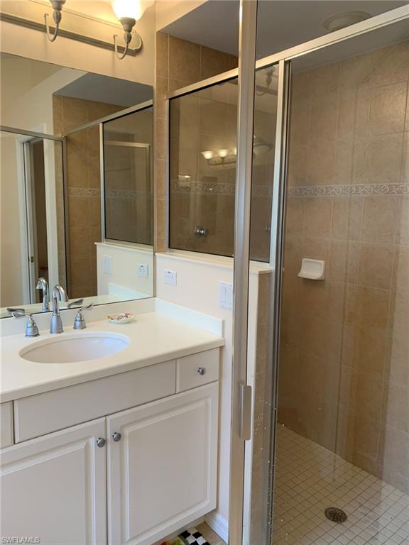 3910 Jasmine Lake Circle Naples, FL 34119 - Photo 13 of 32