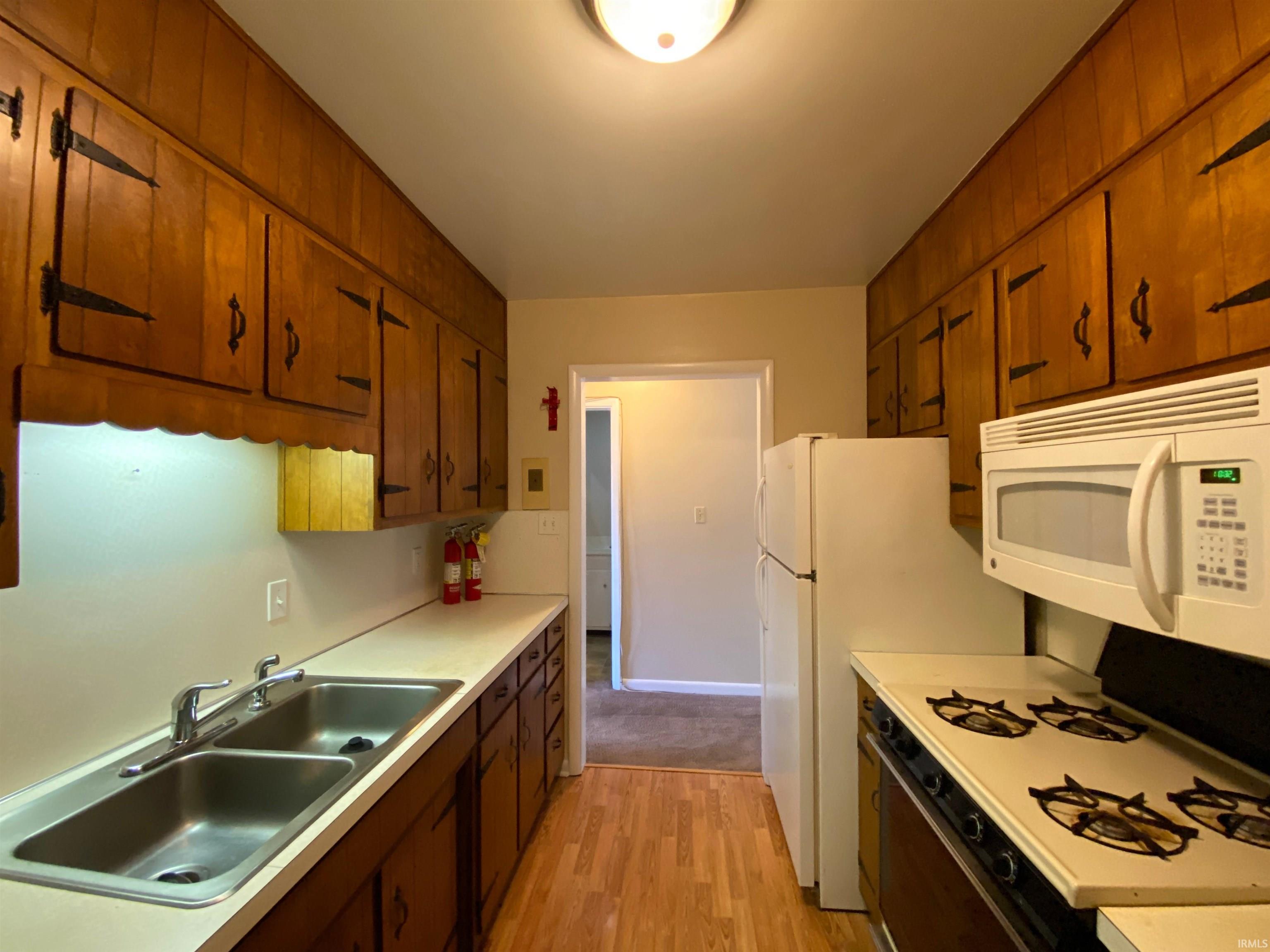 225 East Winslow Road, Unit 2 Bloomington, IN 47401 - Photo 7 of 8