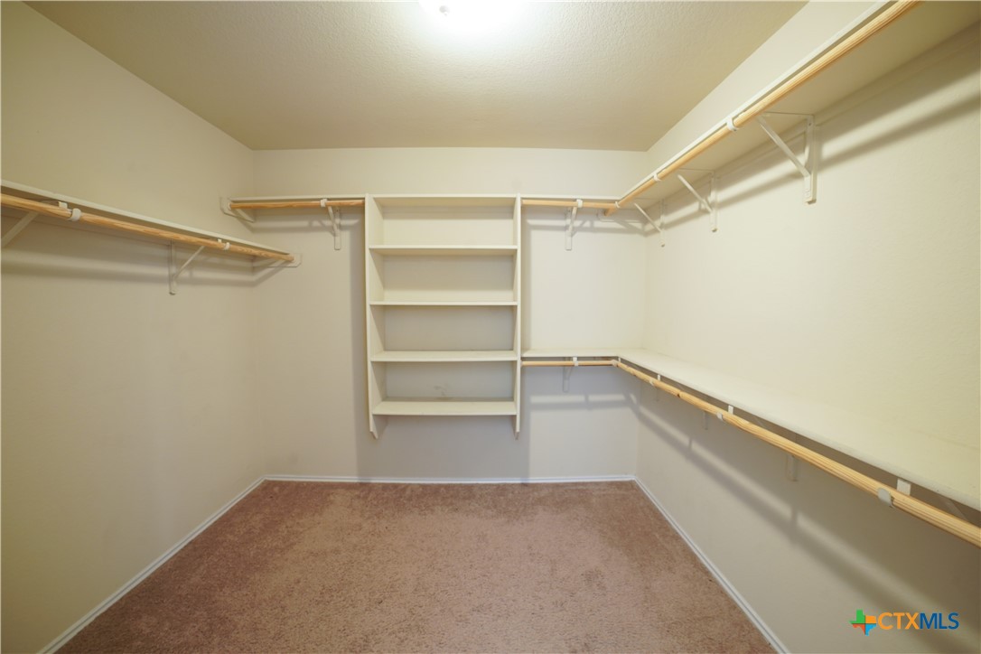 6304 Tess Road Temple, TX 76502 - Photo 28 of 42 Primary Closet