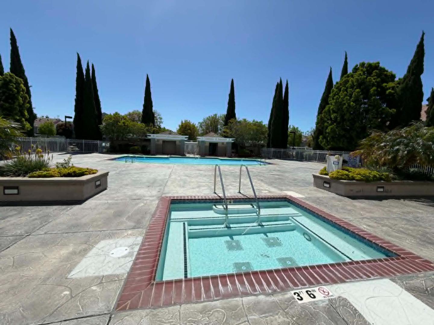 20 Torregata Loop San Jose, CA 95134 - Photo 38 of 39