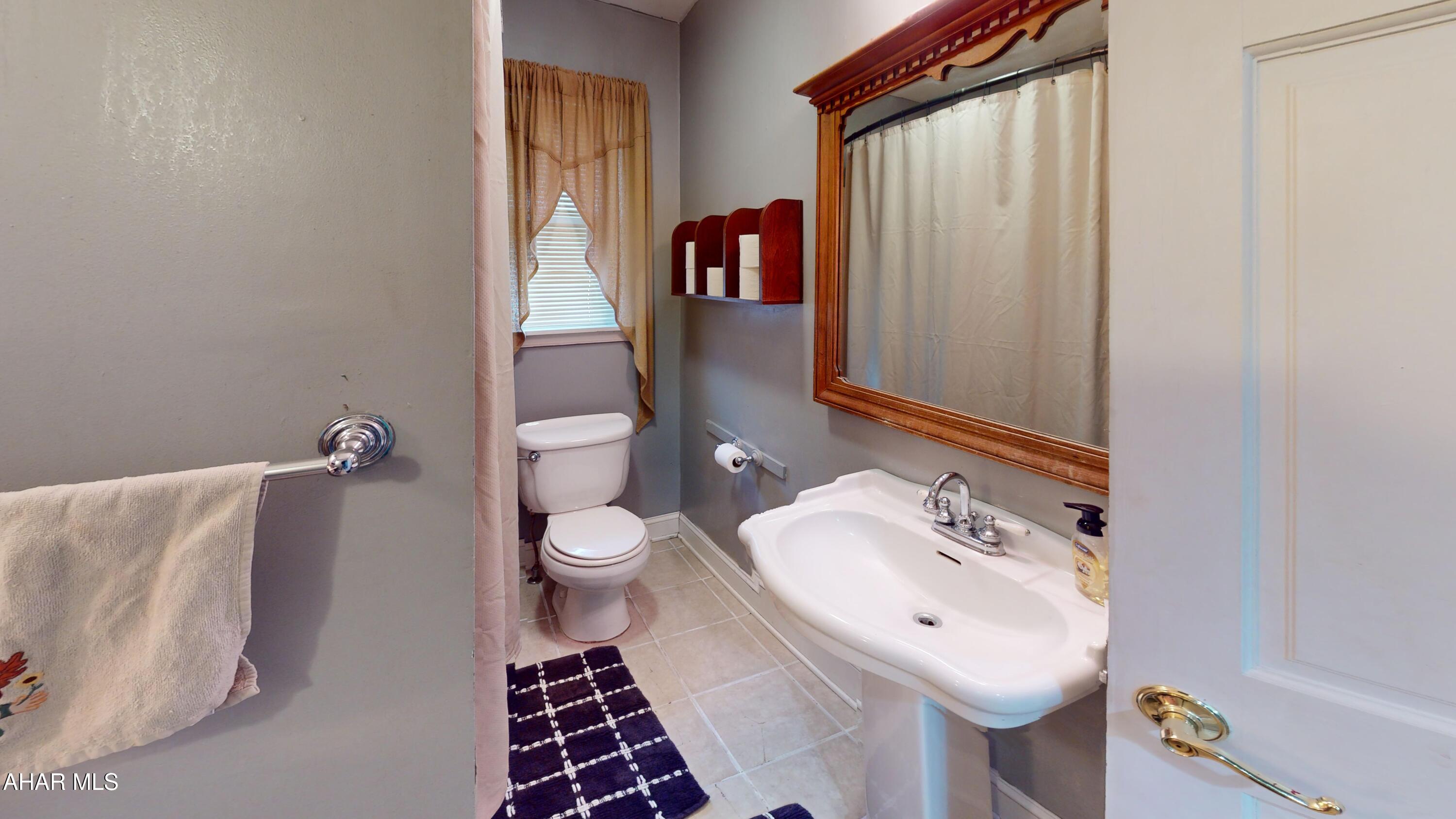 264 Cromwell Ridge Road Hustontown, PA 17229 - Photo 29 of 47