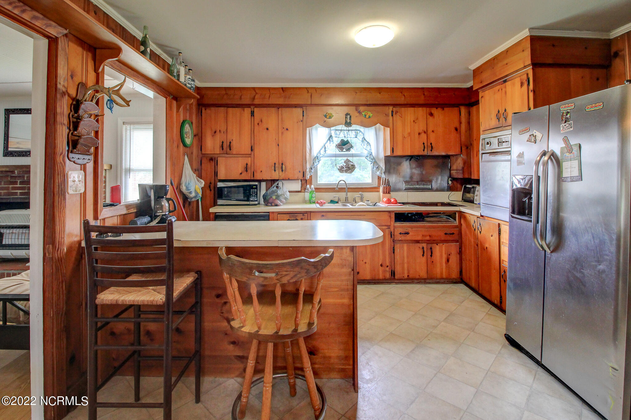 906 Nine Foot Road Newport, NC 28570 - Photo 10 of 27 Kitchen