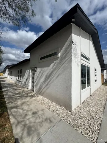 $1,250 | 522 North Street, Unit 3, Donna, TX 78537