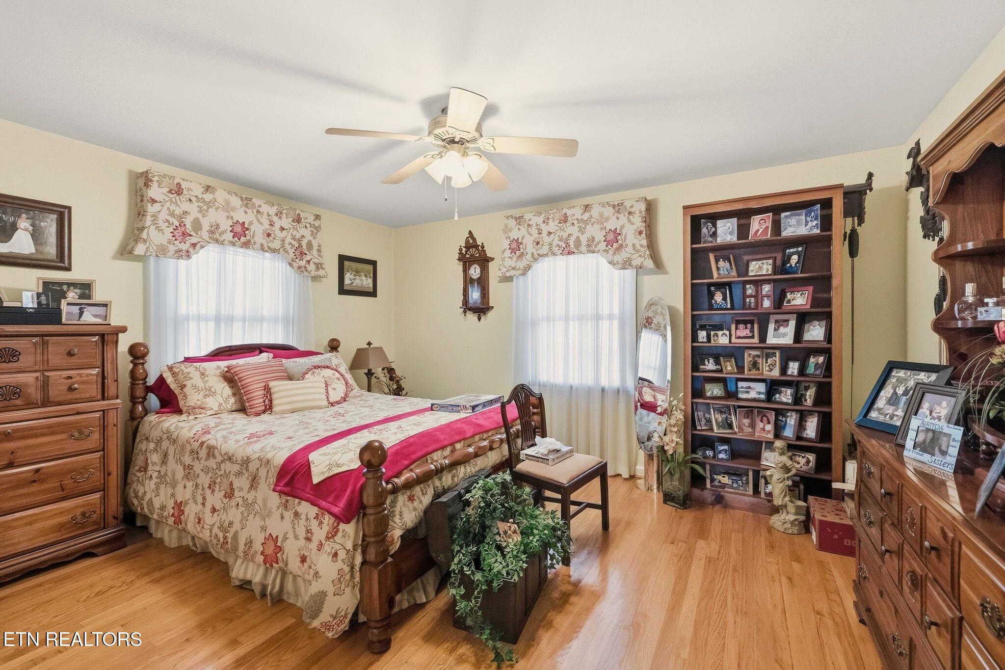 400 Eagle Bend Lane Clinton, TN 37716 - Photo 23 of 43 23-web-or-mls-IMG_1528