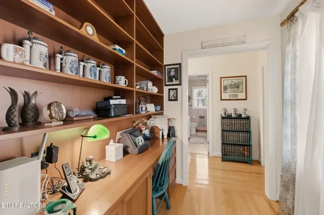 $395,000 | 400 Eagle Bend Lane, Clinton, TN 37716