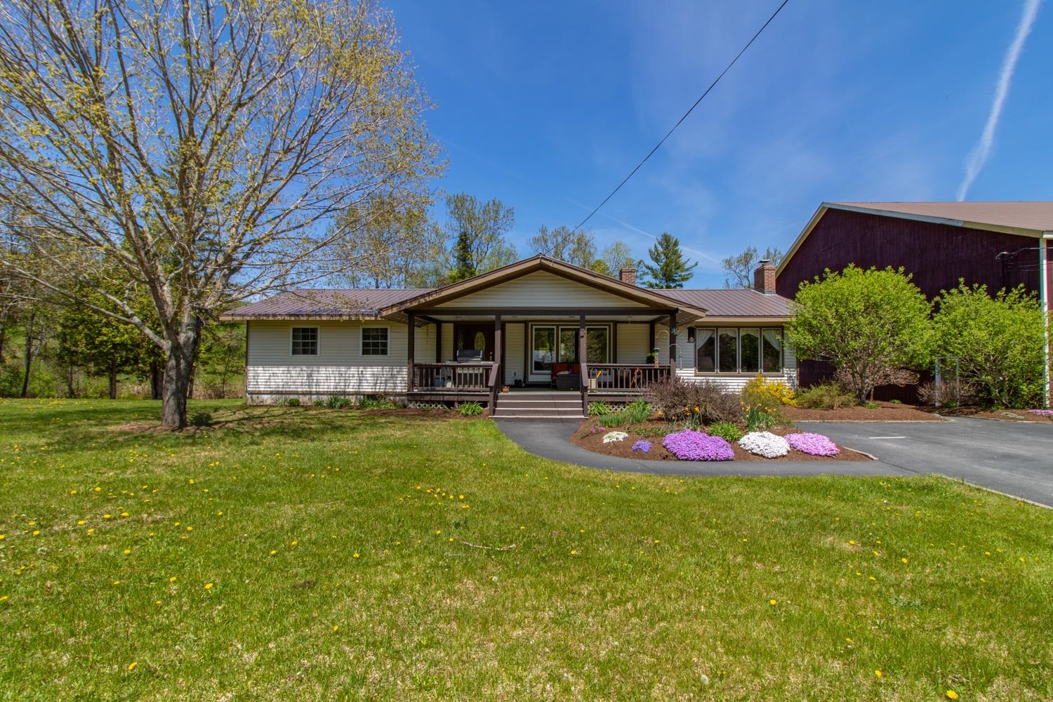 3092 South Wheelock Road Lyndon, VT 05851 - Photo 2 of 40 Gallery Image 2