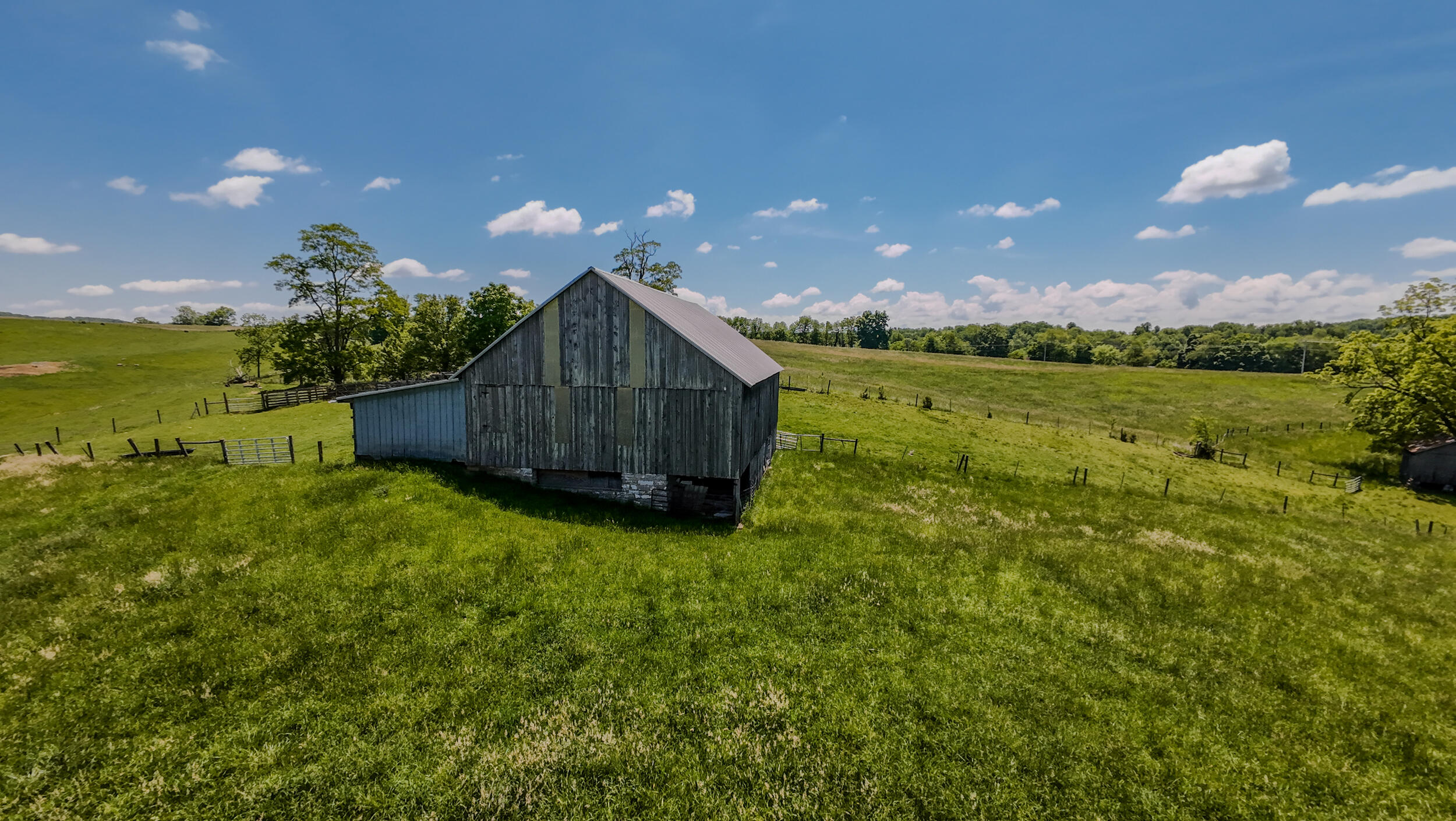 1801 Toms Creek Road Blacksburg, VA 24060 - Photo 18 of 32 1801 Toms Creek-1059_1801 Toms Creek Rd
