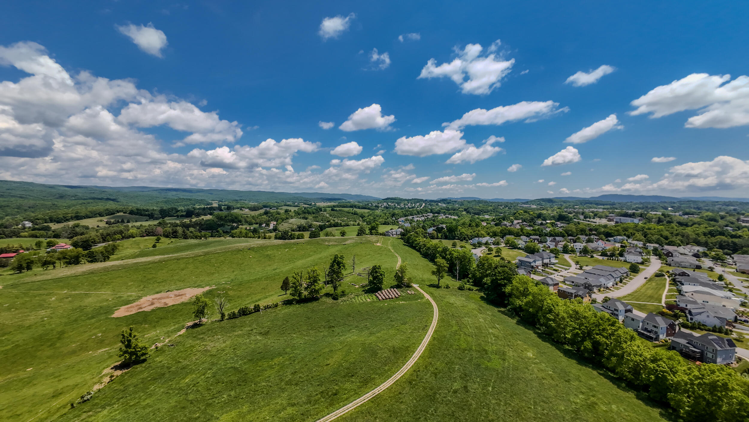 1801 Toms Creek Road Blacksburg, VA 24060 - Photo 25 of 32 1801 Toms Creek-1069_1801 Toms Creek Rd