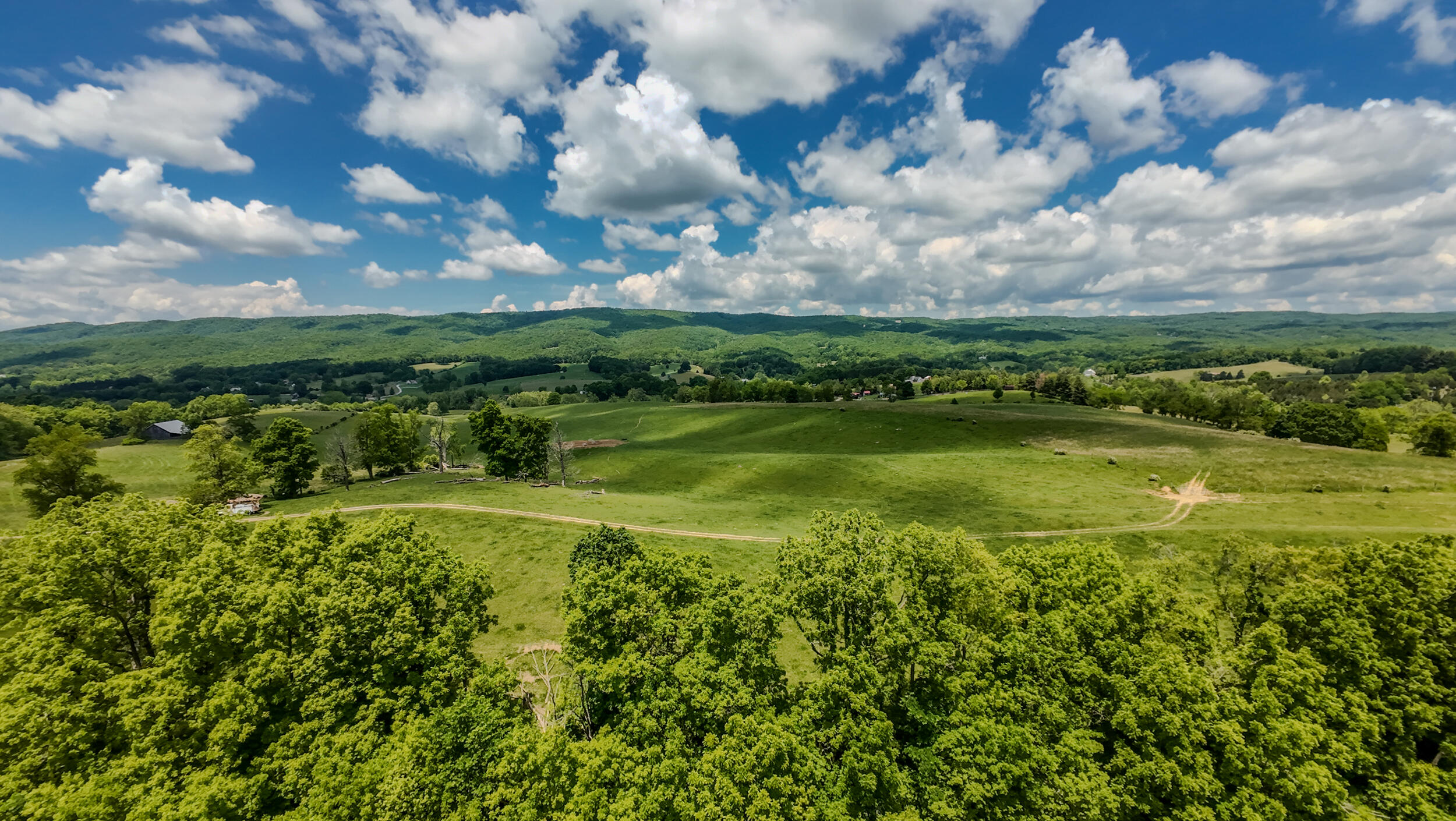1801 Toms Creek Road Blacksburg, VA 24060 - Photo 29 of 32 1801 Toms Creek-1073_1801 Toms Creek Rd