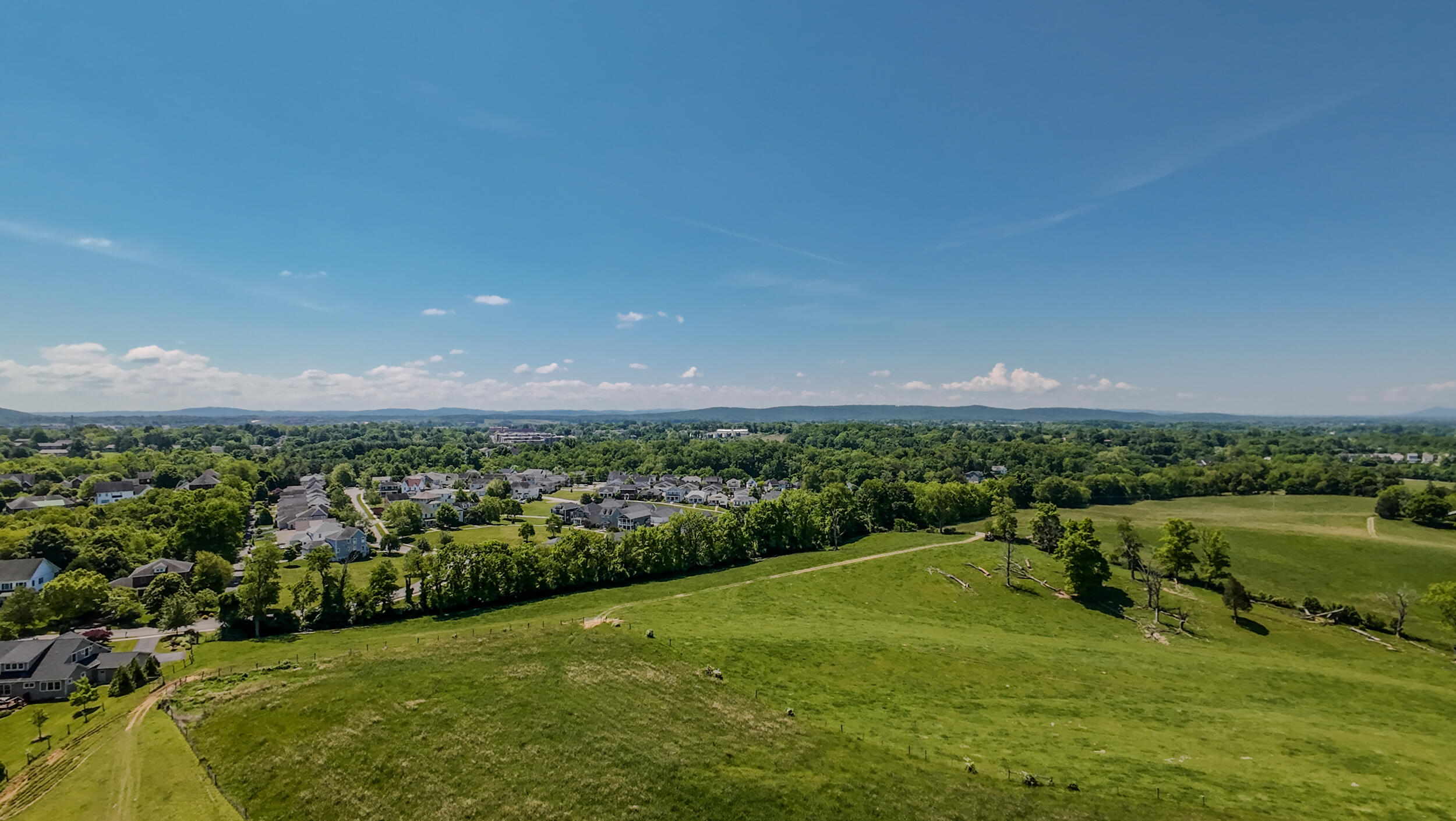 1801 Toms Creek Road Blacksburg, VA 24060 - Photo 5 of 32 1801 Toms Creek-1043_1801 Toms Creek Rd