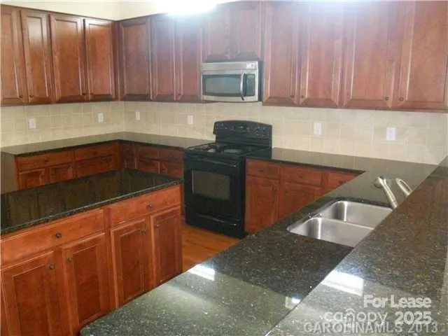 $2,860 | 8536 Sagekirk Court, Charlotte, NC 28278