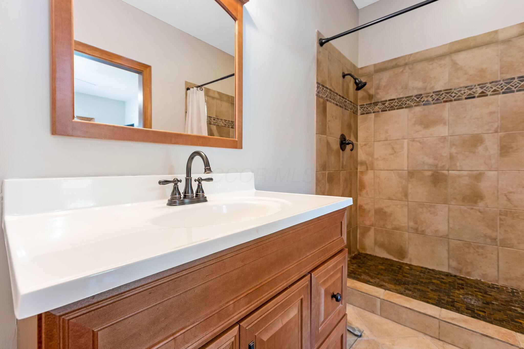 11925 Lockbourne Eastern Road Ashville, OH 43103 - Photo 59 of 106 59-web-or-mls-G02A3298