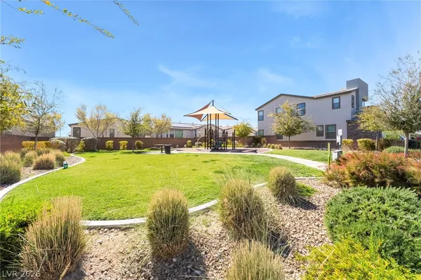 $2,695 | 720 Emerson Creek Court, North Las Vegas, NV 89084