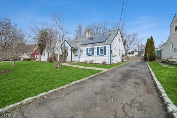 $449,900 | 230 Sandford Avenue, North Plainfield, NJ 07060