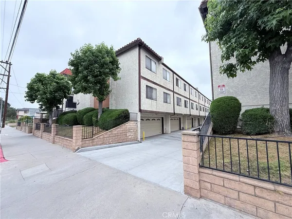 $2,950 | 1712 South 6th Street, Unit 5, Alhambra, CA 91803