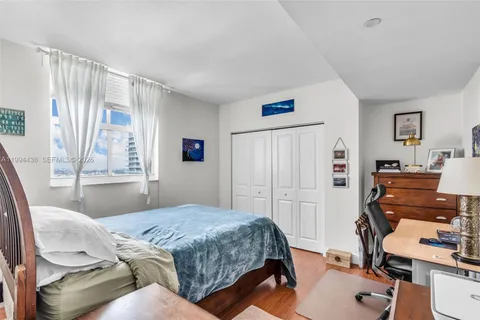 $810,000 | 1250 South Miami Avenue, Unit 3206, Miami, FL 33130