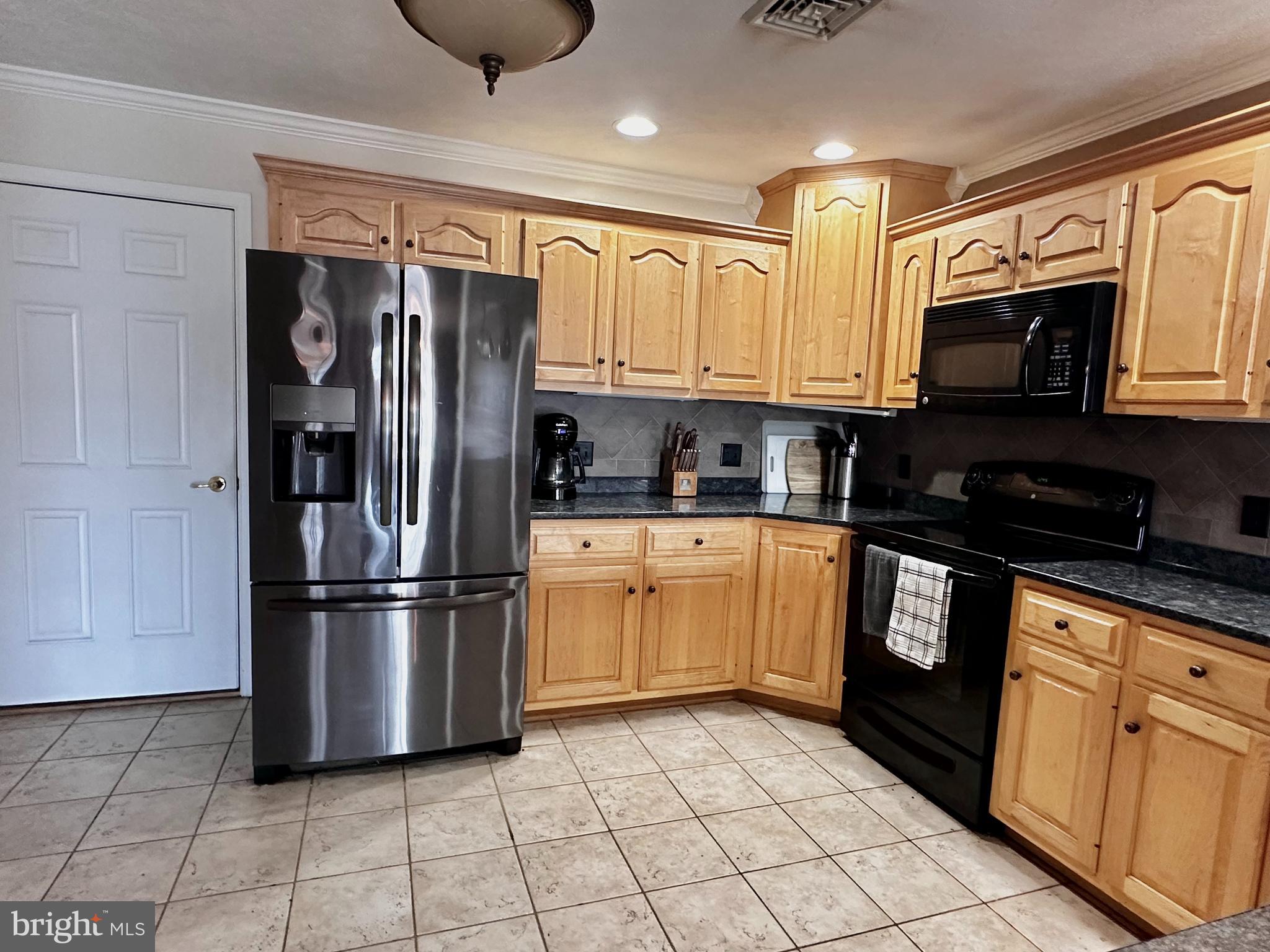 185 Mill Road, Unit 18 Chambersburg, PA 17201 - Photo 6 of 36 Gallery Image 6