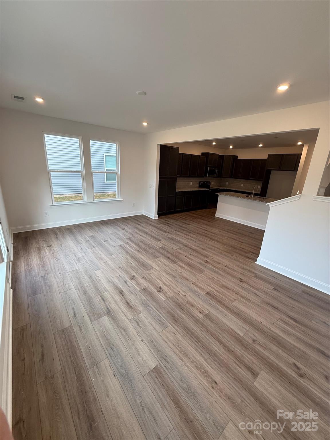 2234 Gladwyne Place Charlotte, NC 28269 - Photo 8 of 20