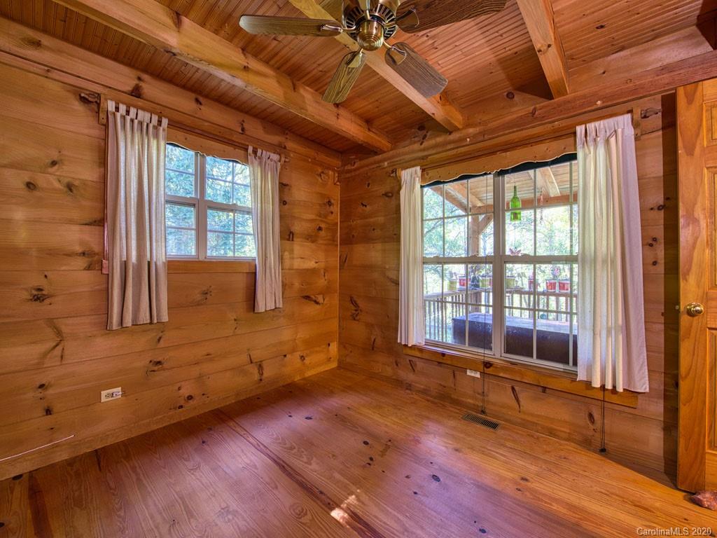 1364 Turkey Creek Road Clyde, NC 28721 - Photo 22 of 47