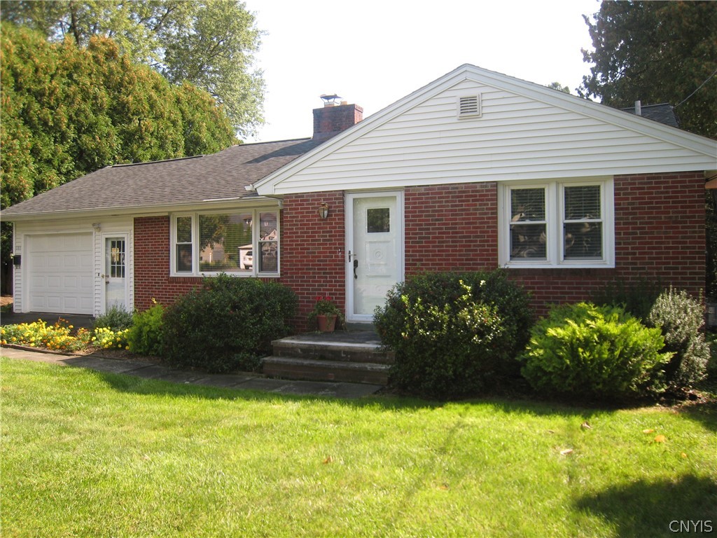 107 West Granger Road Geddes, NY 13219 - Photo 1 of 1 Prime Location in Westvale