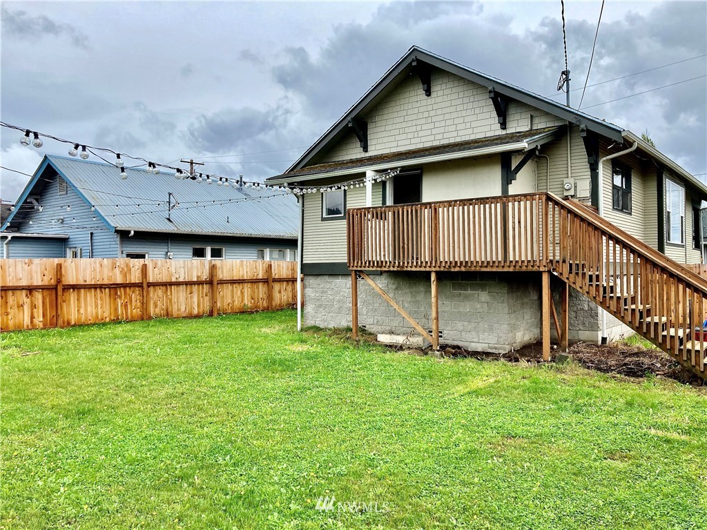 294 Southwest James Street Chehalis, WA 98532 - Photo 3 of 19 Gallery Image 3