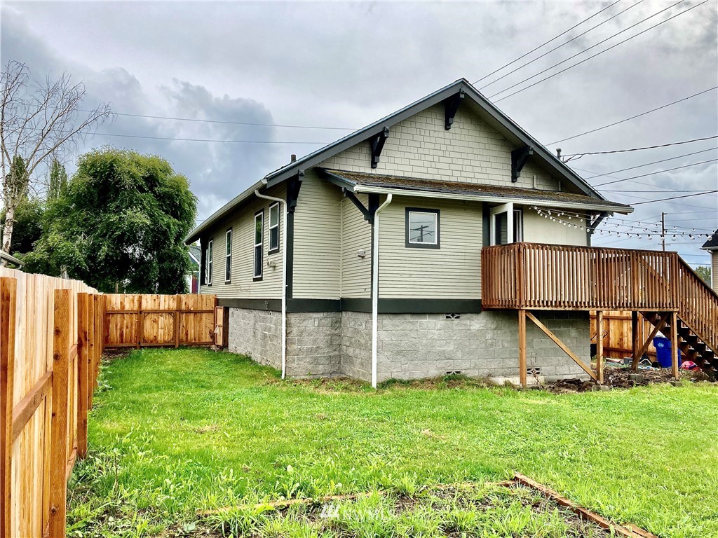 294 Southwest James Street Chehalis, WA 98532 - Photo 4 of 19 Gallery Image 4