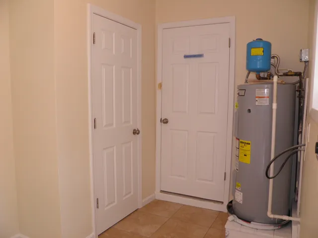 $1,850 | 14 Jonquil Avenue Northwest, Fort Walton Beach, FL 32548