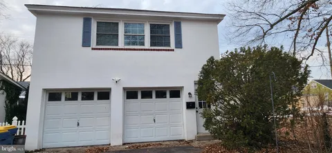 $1,350 | 211 West Laurel Street, Georgetown, DE 19947