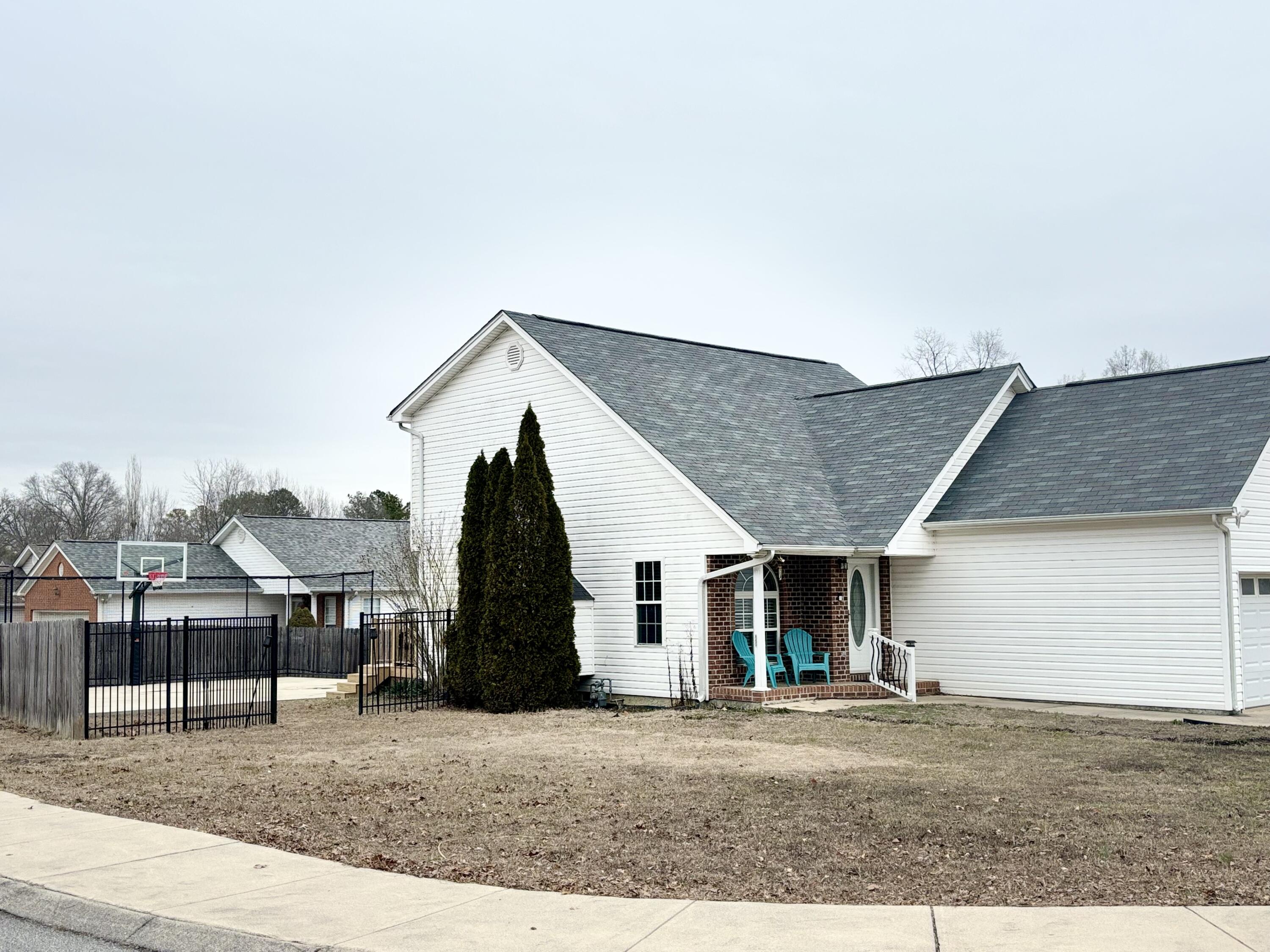 2076 Cannondale Loop Chattanooga, TN 37421 - Photo 2 of 13 Corner pic