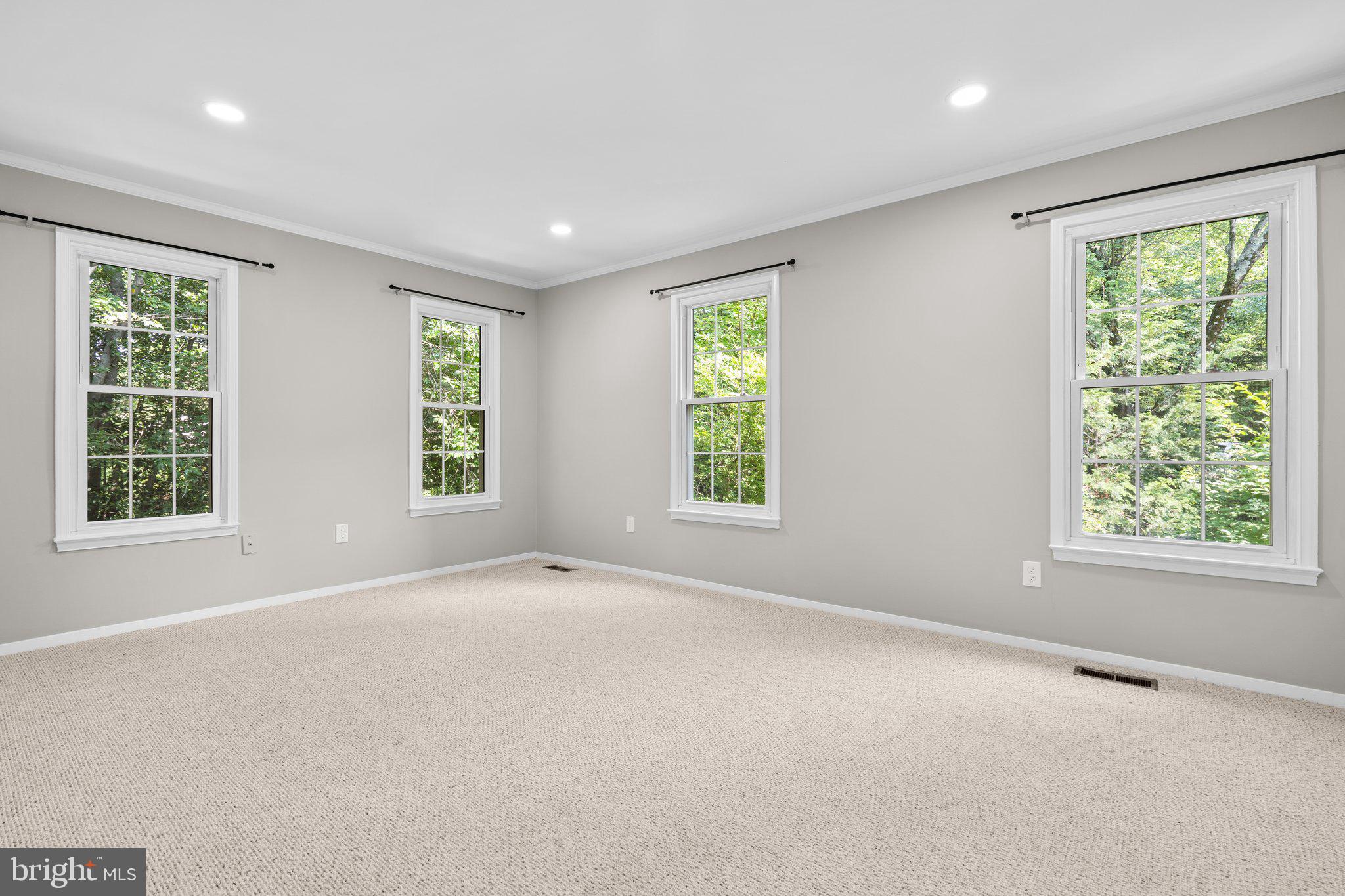 2360 Albot Road Reston, VA 20191 - Photo 16 of 35 a view of an empty room with a window