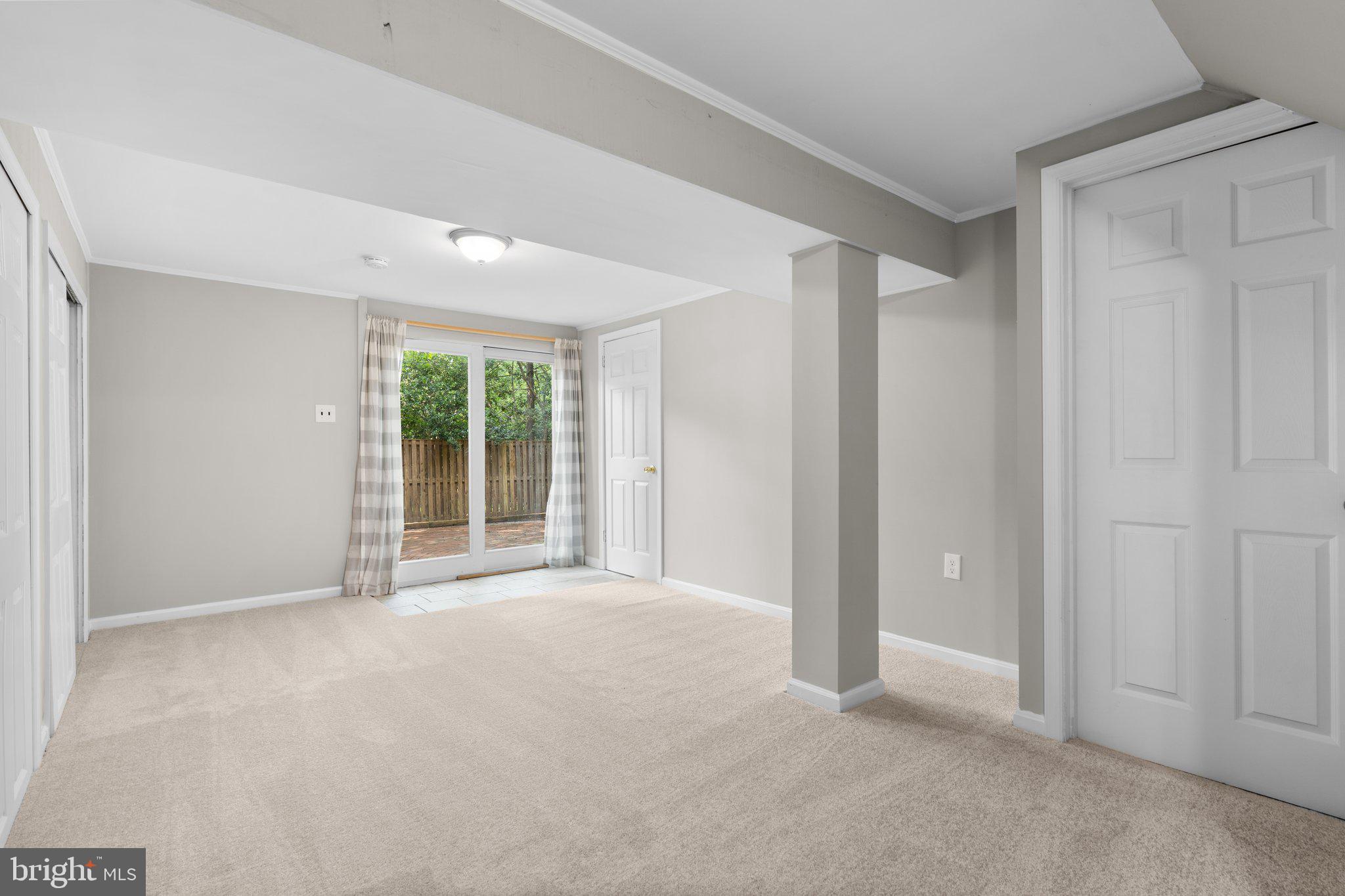 2360 Albot Road Reston, VA 20191 - Photo 27 of 35 a view of an empty room with a window