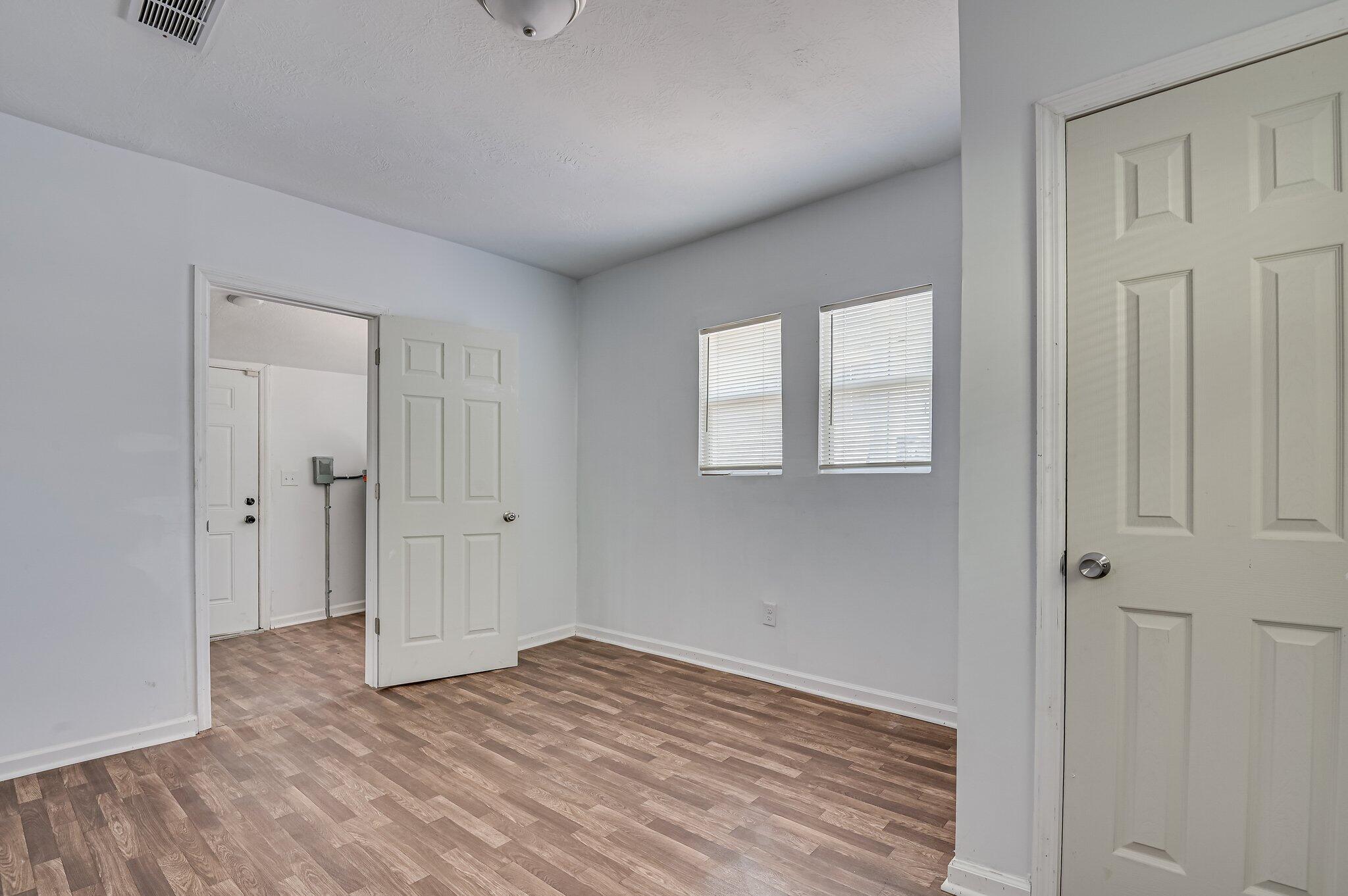 1110 Roselle Street Augusta, GA 30901 - Photo 9 of 14 122