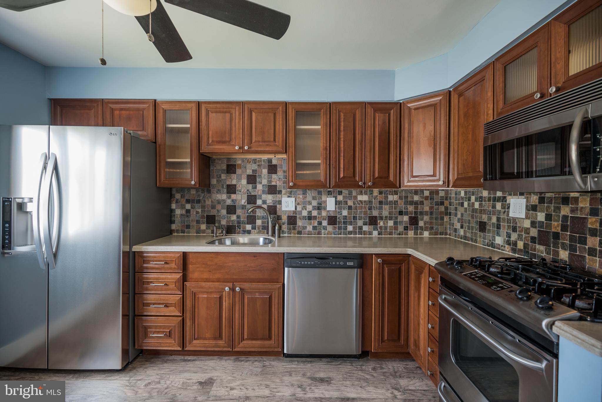 3304 Fairdale Road Philadelphia, PA 19154 - Photo 5 of 38