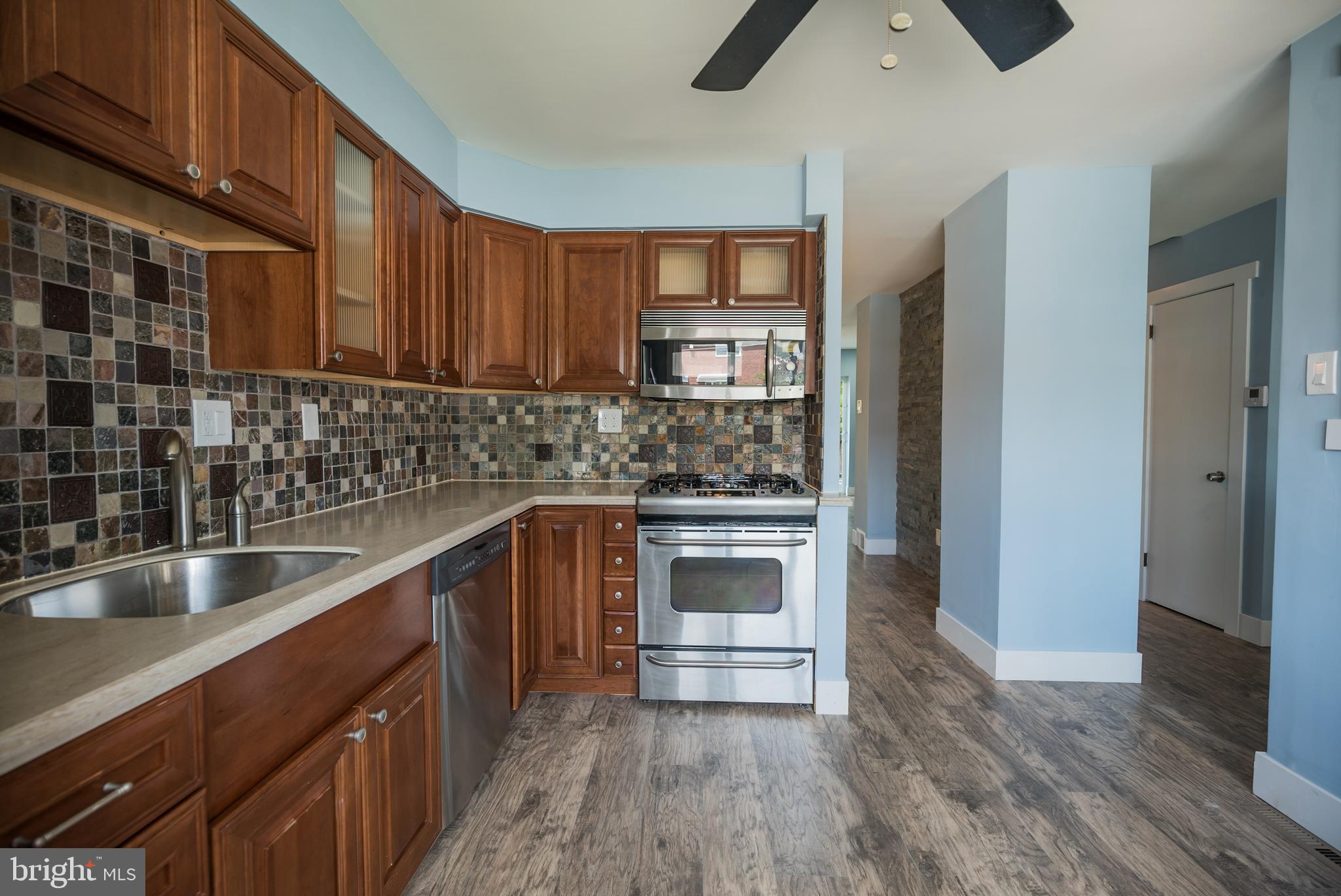 3304 Fairdale Road Philadelphia, PA 19154 - Photo 7 of 38