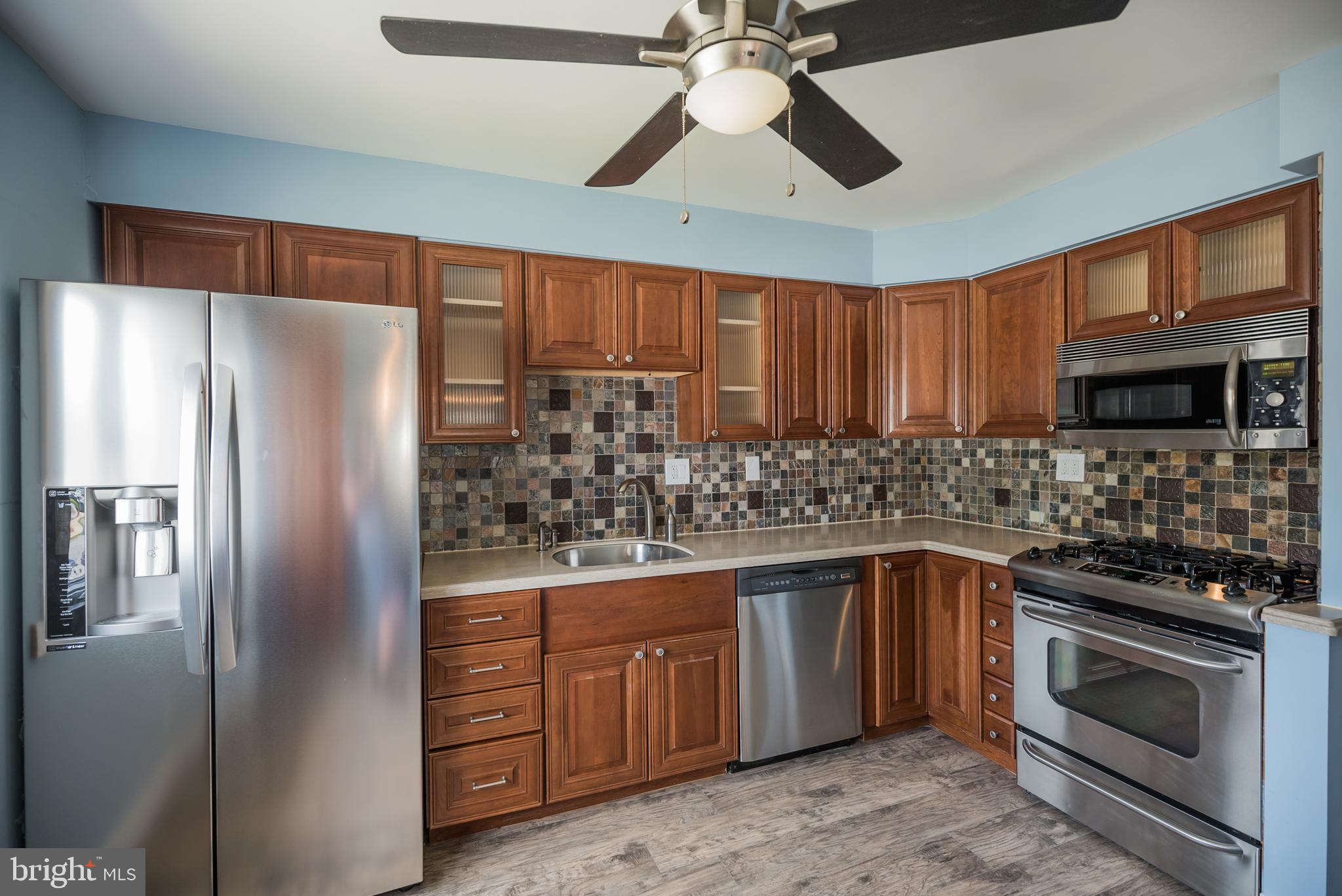 3304 Fairdale Road Philadelphia, PA 19154 - Photo 8 of 38