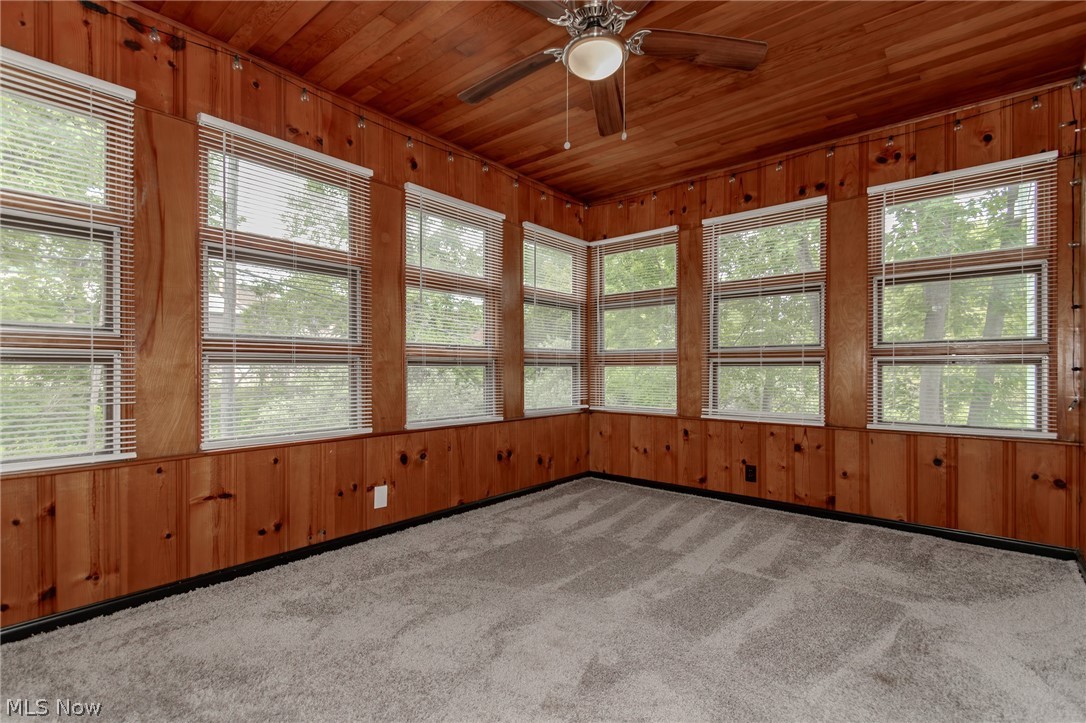 7987 Euclid Chardon Road Kirtland, OH 44094 - Photo 18 of 33
