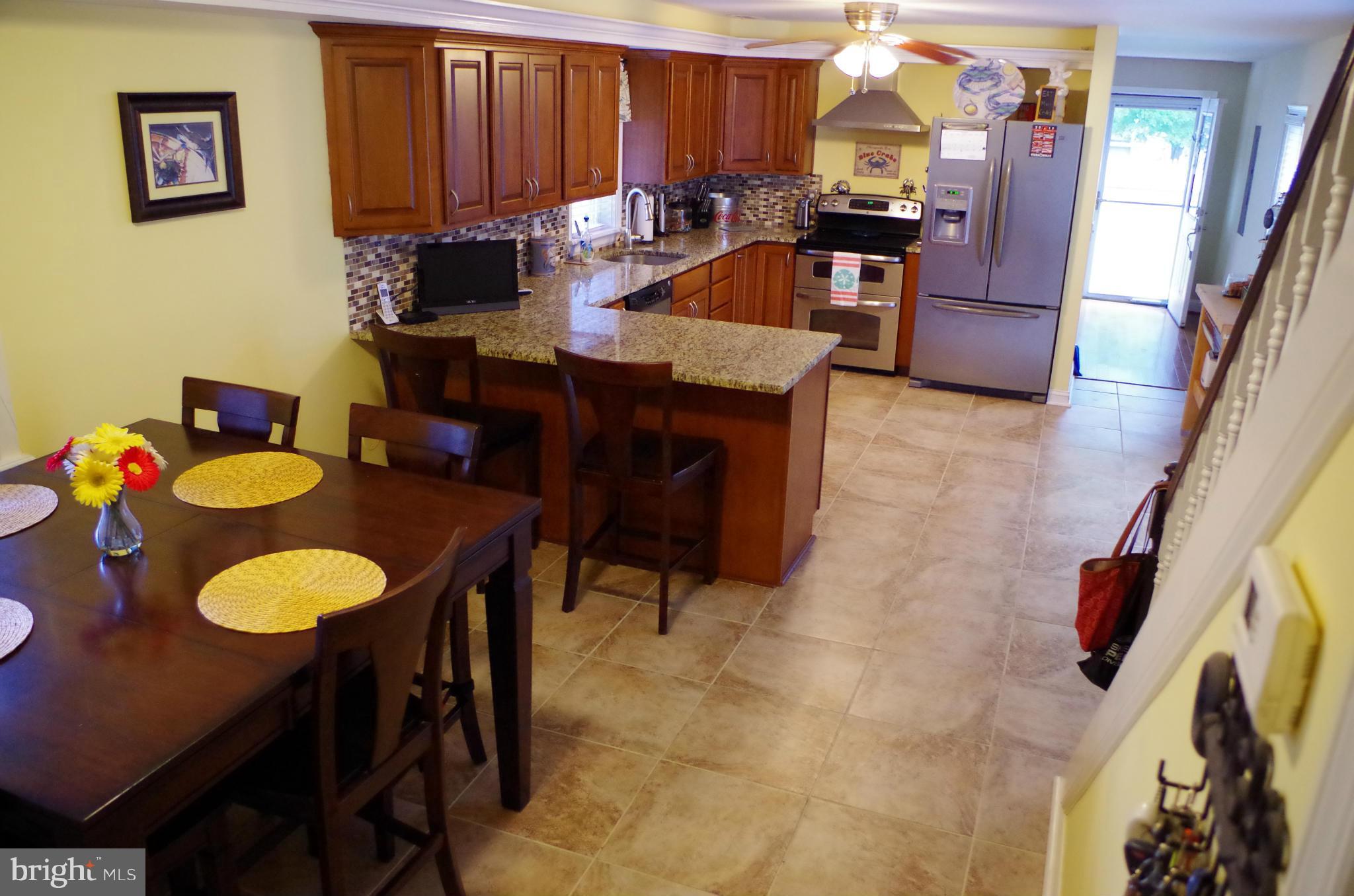 7332 Chesapeake Road Baltimore, MD 21220 - Photo 6 of 30 Dining Room
