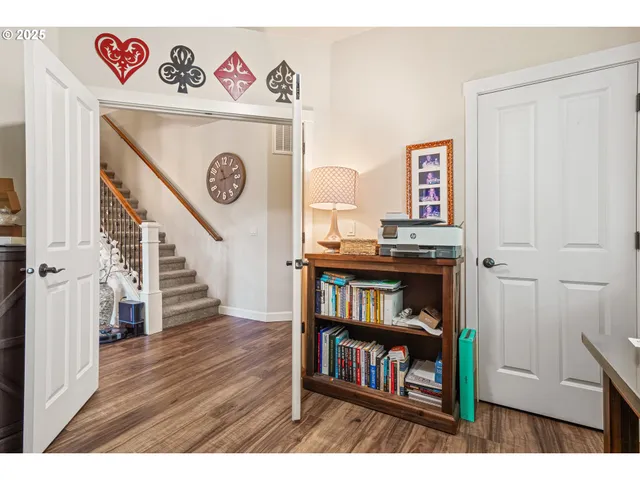 $699,990 | 36729 Katrina Street, Sandy, OR 97055