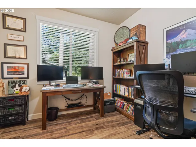 $699,990 | 36729 Katrina Street, Sandy, OR 97055