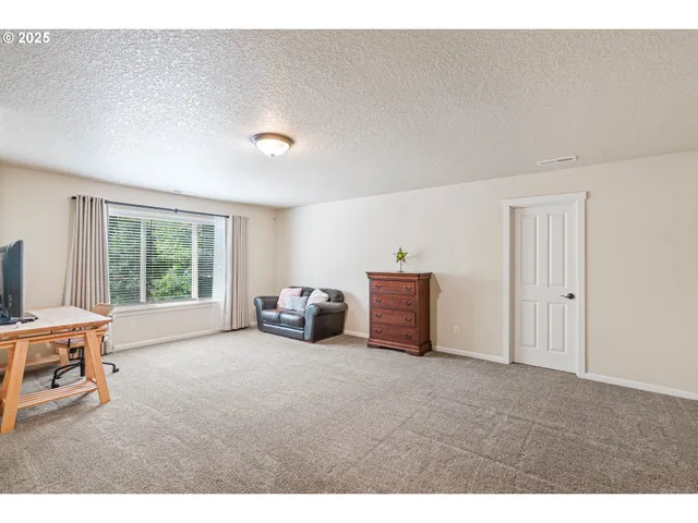 $699,990 | 36729 Katrina Street, Sandy, OR 97055