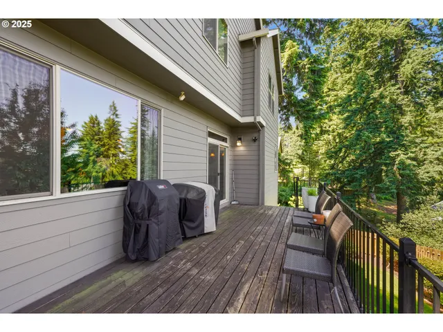 $699,990 | 36729 Katrina Street, Sandy, OR 97055