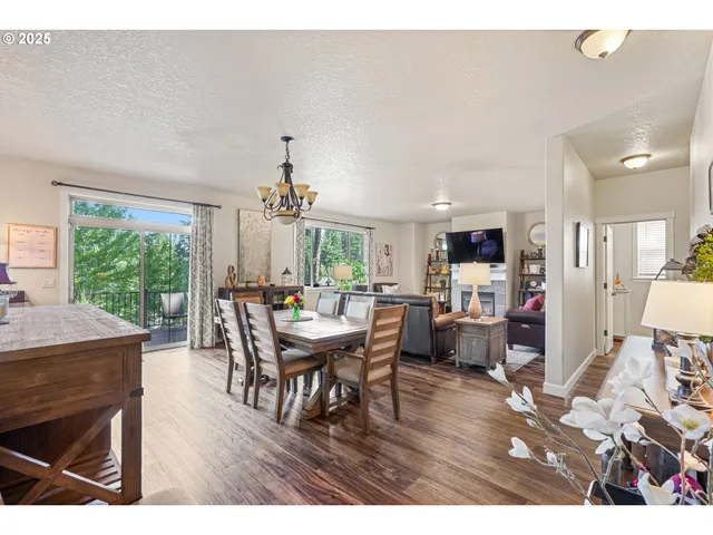 $699,990 | 36729 Katrina Street, Sandy, OR 97055