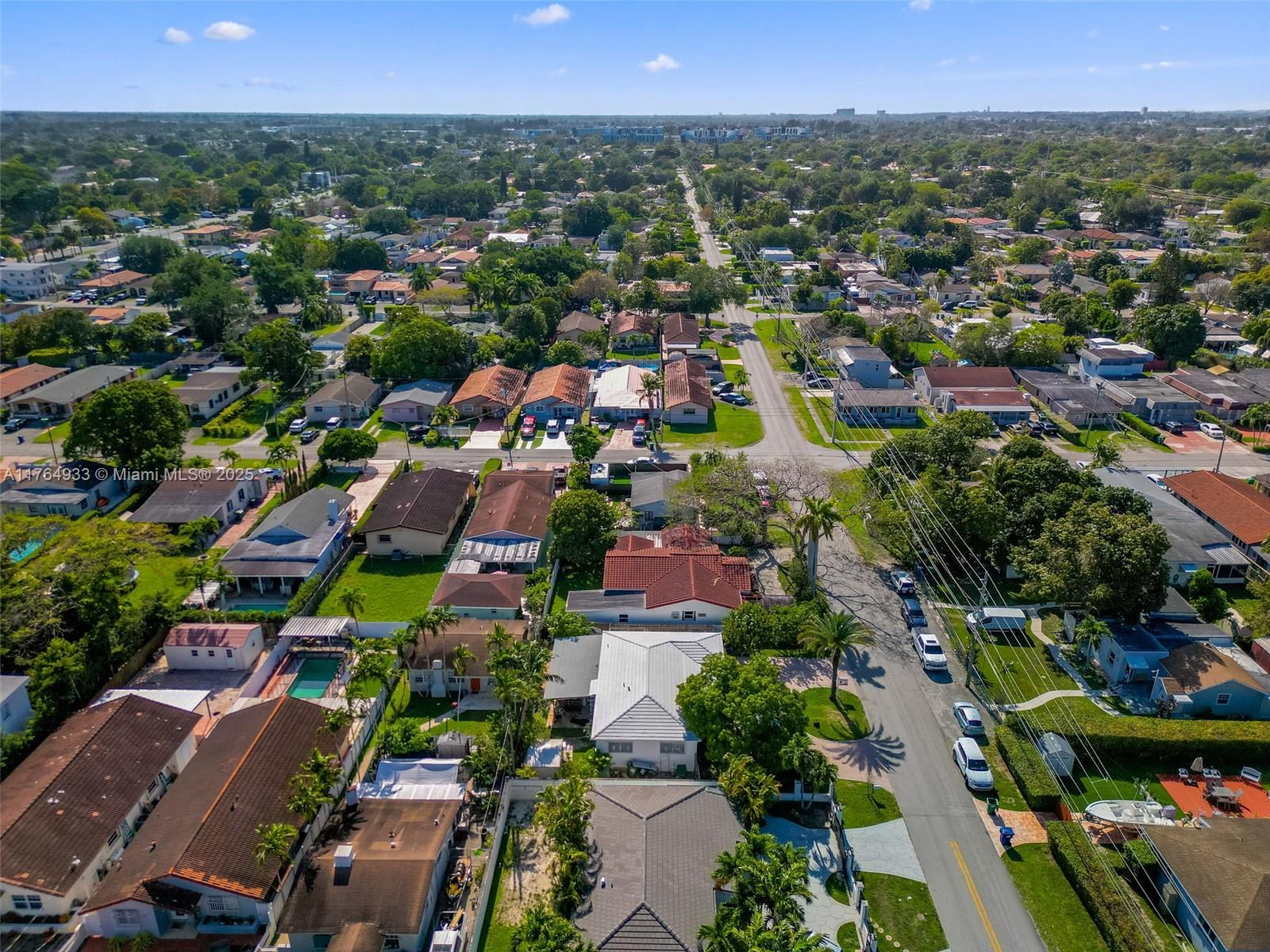 5810 Southwest 22nd Street Miami, FL 33155 - Photo 47 of 54