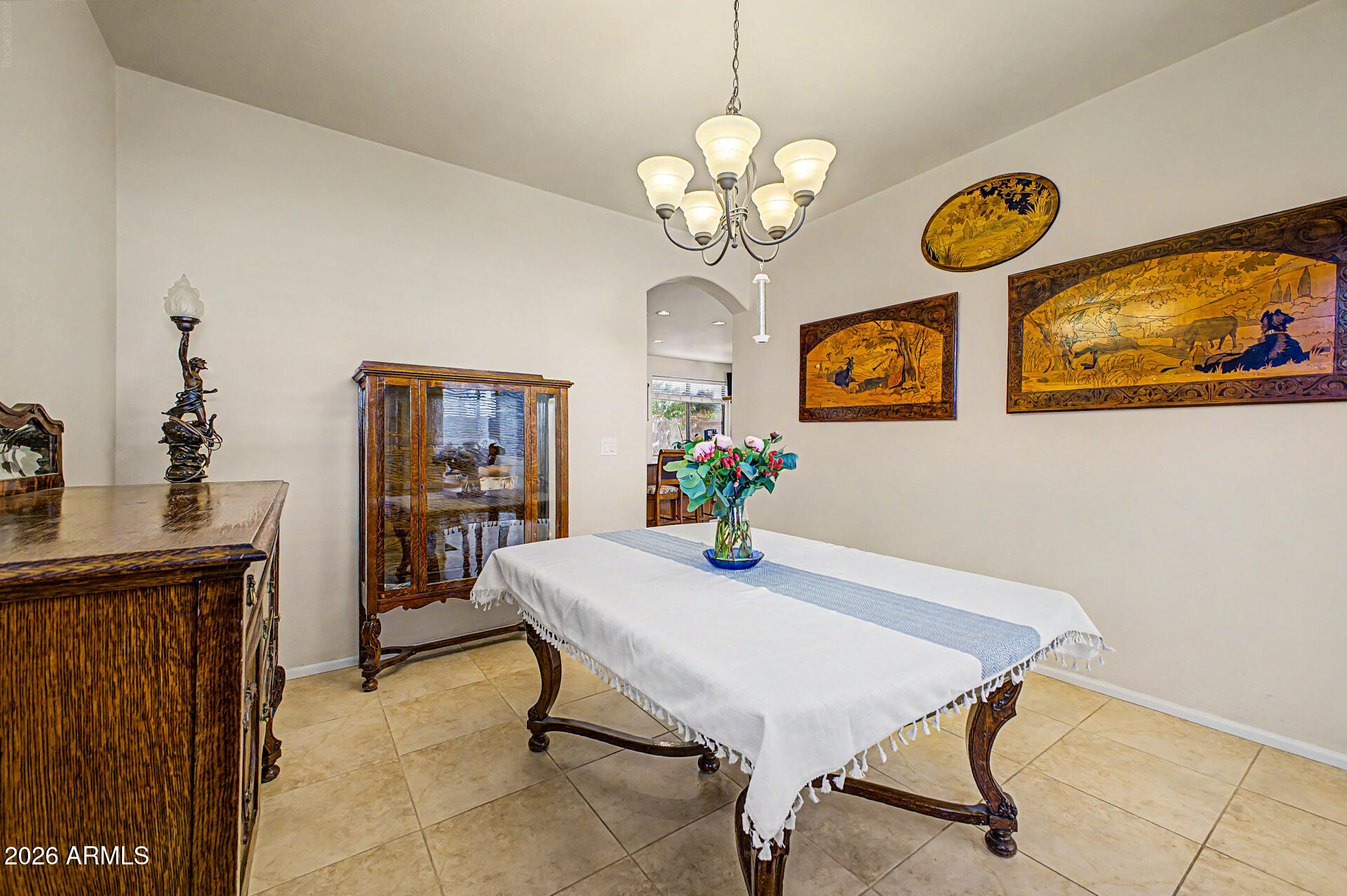 946 West Gascon Road San Tan Valley, AZ 85143 - Photo 10 of 41 Dining Room